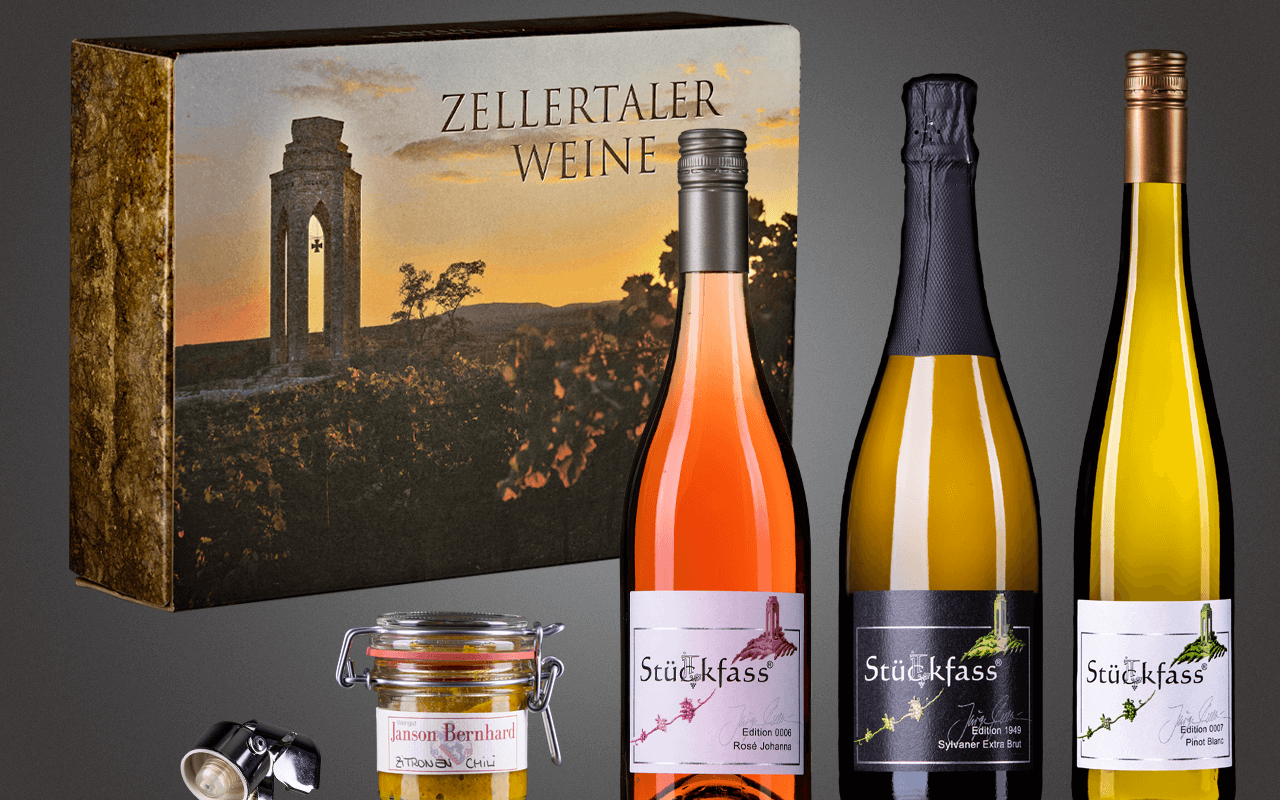 JTC Zellertal-Genießerbox "Sylvaner Sekt, Pinot, Rosé und Zitronen-Chilli" Präsent zum Abholpreis JTC Zellertal-Genießerbox "Sylvaner Sekt, Pinot, Rosé und Zitronen-Chilli" Präsent zum Abholpreis