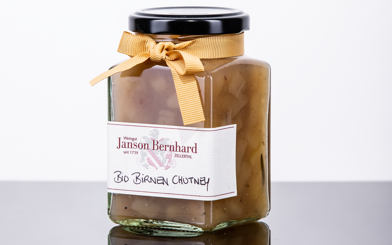 Zellertaler Bio-Birnen-Chutney von Demeter-Winzerin Christine Bernhard Zellertaler Bio-Birnen-Chutney von Demeter-Winzerin Christine Bernhard