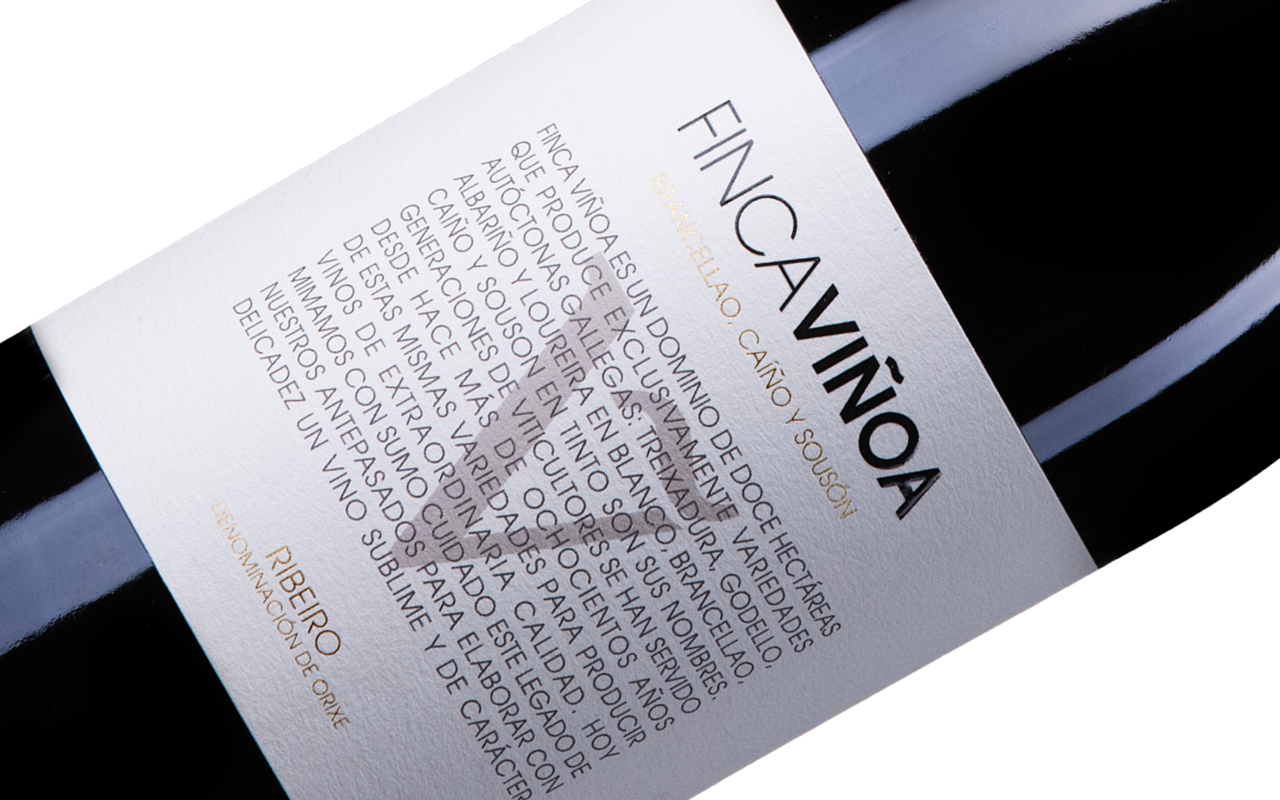 2017 Finca Viñoa Tinto "Schiefer Gneis Kristalle" Ribeiro Galizien, Spanien 2017 Finca Viñoa Tinto "Schiefer Gneis Kristalle" Ribeiro Galizien, Spanien
