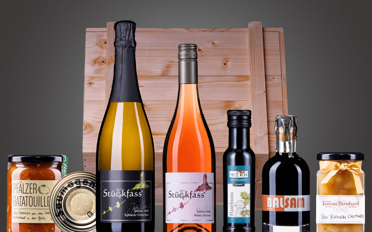 Holzkiste 6er "Pfälzer Heimat für Genießer" Präsent mit Schiebedeckel (Abholpreis Vinothek) Holzkiste 6er "Pfälzer Heimat für Genießer" Präsent mit Schiebedeckel (Abholpreis Vinothek)